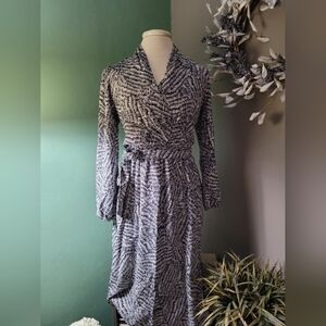 Womens patterned maxi dress